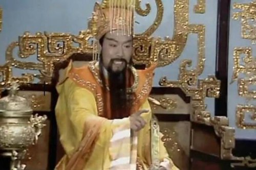 《西游记》中的玉皇大帝不会法术，为何这么多天神和神仙都要朝拜呢？