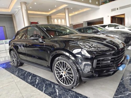 卡宴，是哪个品牌的车？