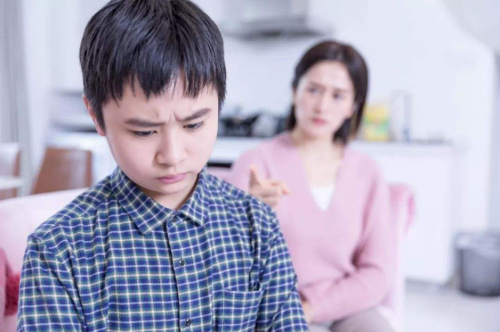 父母不懂得如何教育孩子,只会简单粗暴打骂怎么办? 父母不懂得如何教育孩子,只会简单粗暴打骂怎么办?