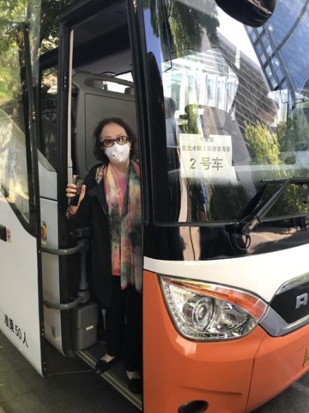 怎么办旅游大巴手续? 怎么办旅游大巴手续?