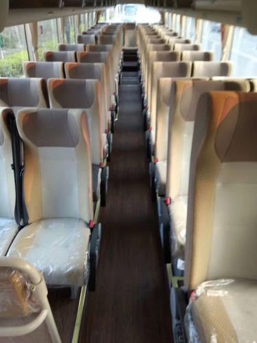 2+1航空座椅大巴啥意思？