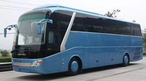 45人的大巴车100公里高速费多少？