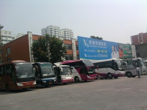 汽车站24小时都有车吗？