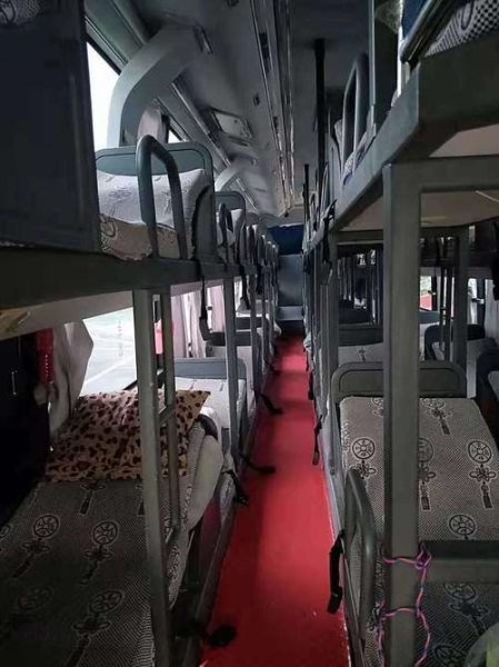 卧铺大巴和卧铺列车？