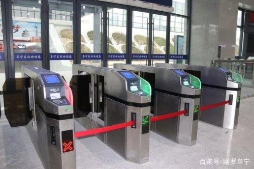 客运中心检票口怎么检票？