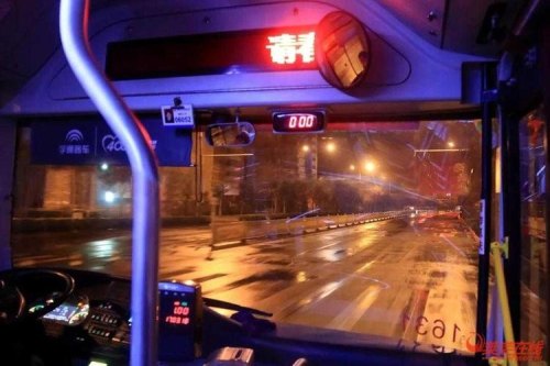 加班车过路车是什么意思？