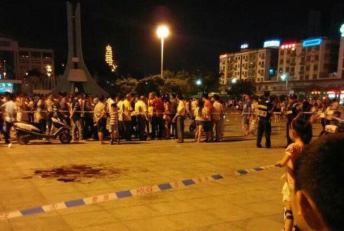 大家对番禺广场砍人事件怎么看？