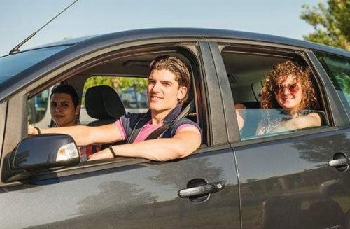 坐高铁玩手机会晕车吗? 坐高铁玩手机会晕车吗?