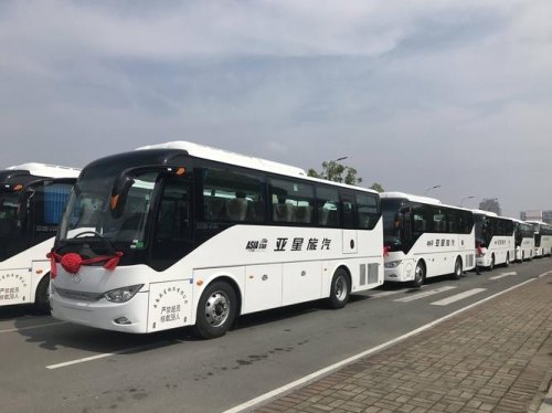 旅游大巴车高度多高？