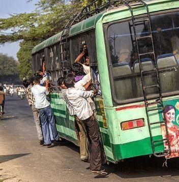 印度公交车是哪里生产的？