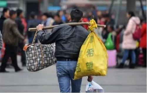 家里呆着没意思，出去打工也没意思，到底该怎么办？