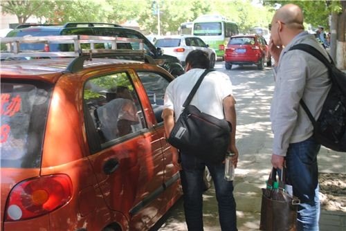 什么是载客汽车和非载客汽车？