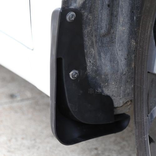 汽车轮罩和挡泥板有什么区别？