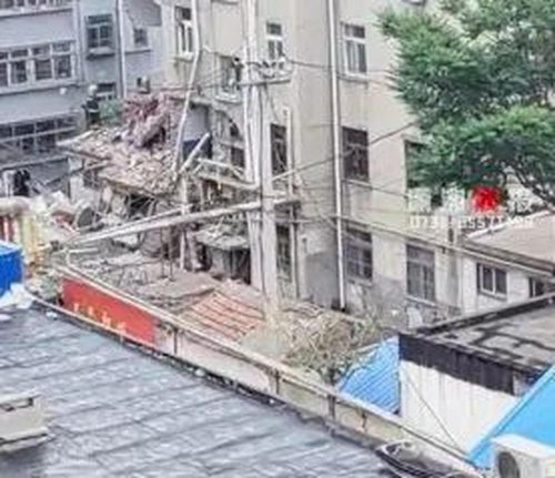 济南一居民家疑煤气泄露发生爆炸，一人受伤, 你怎么看？