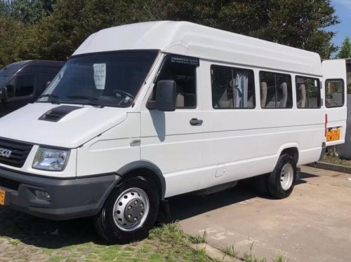 依维柯17座汽车报价? 依维柯17座汽车报价?