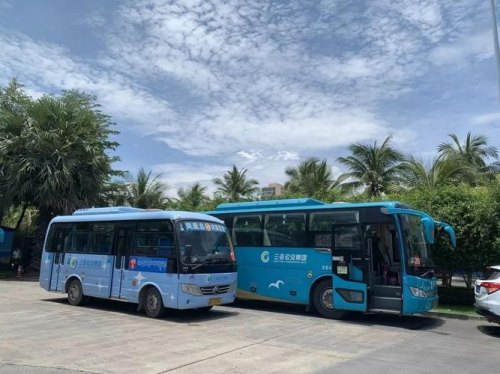 海南的三亚观光巴士在那里乘? 海南的三亚观光巴士在那里乘?