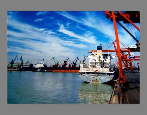 天津港电影叫什么名字? 天津港电影叫什么名字?