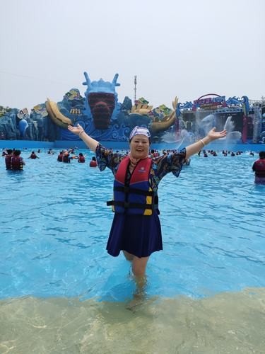 锦州东方欢乐王国水世界有优惠票吗？