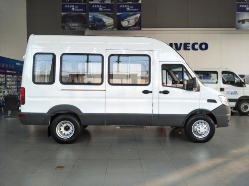 依维柯车高度？