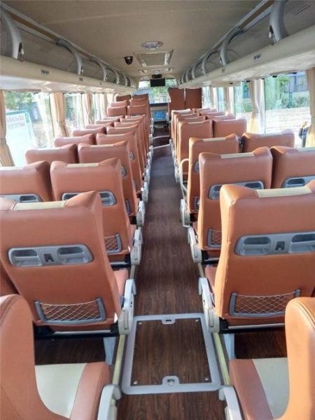55座大巴座位编号？