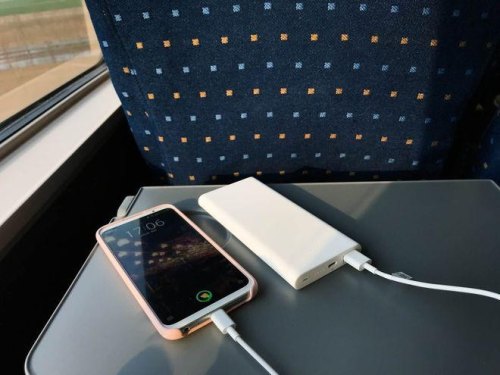 10000mah能带上高铁吗? 10000mah能带上高铁吗?