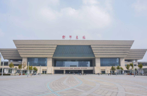 郑州高铁站有几个进站口出站口？