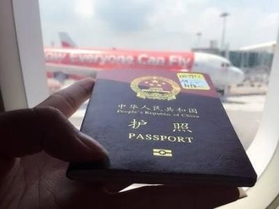 法院限高人员可以用护照坐飞机吗? 法院限高人员可以用护照坐飞机吗?