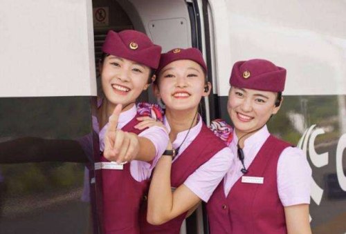 高铁乘务专业比较好的本科学校？