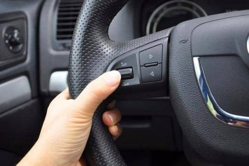 汽车转向时方向盘有明显抖动是怎么回事? 汽车转向时方向盘有明显抖动是怎么回事?