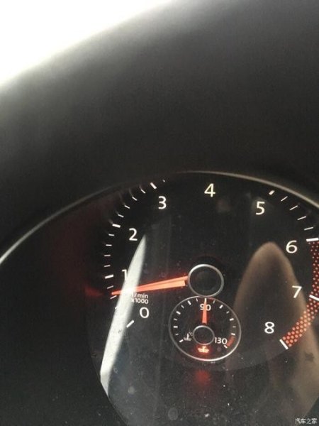 高尔夫8rlie水温表怎么看？