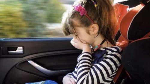 为什么坐电动汽车头容易晕？以前从来不晕车，现在坐电动公交车，老是头晕，为什么？