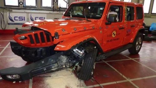 牧马人耐撞么？