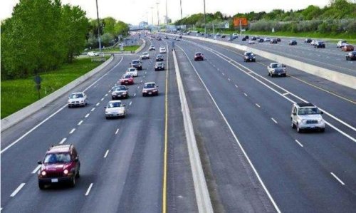 过年开车回家，走国道好还是走高速好？