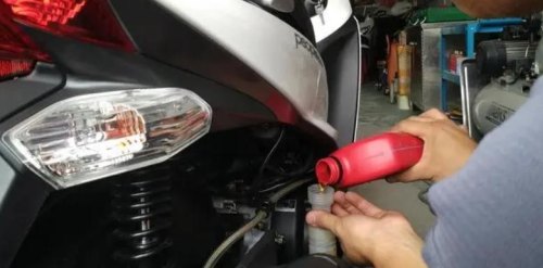 摩托车机油加多了有什么坏处吗？