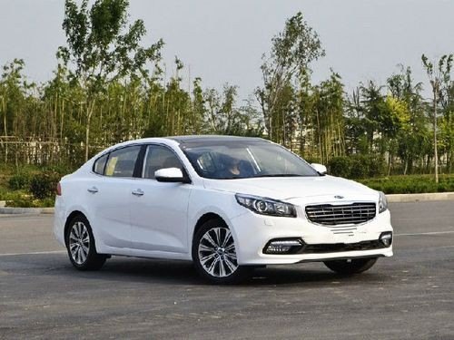 降到8万元的合资品牌,起亚K4是一台良心中级车吗? 降到8万元的合资品牌,起亚K4是一台良心中级车吗?