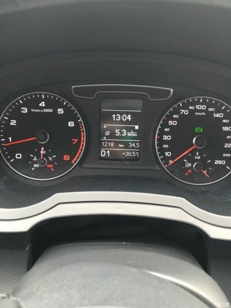 如何查看汽车百公里耗油量？