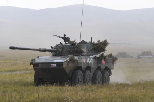 坦克和突击战车有区别吗？