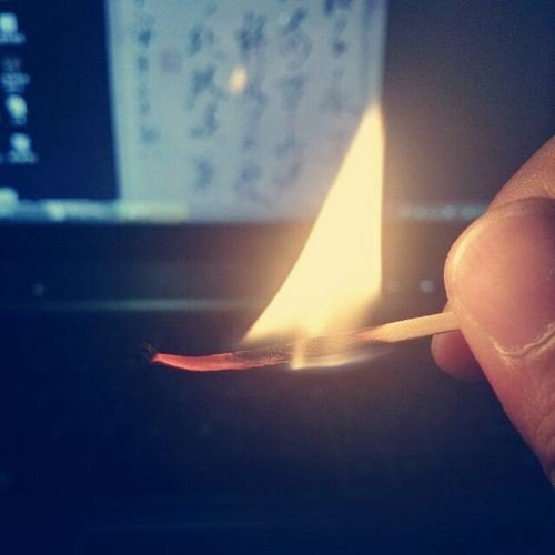 喜欢用火柴点烟的人是什么心理？