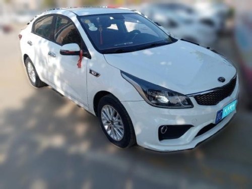 17年起亚k2二手车多少钱？