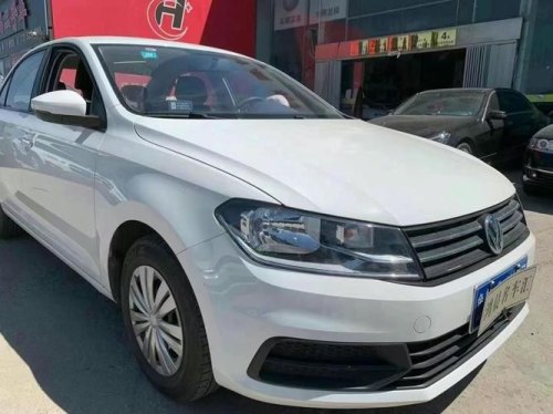 我的车是大众新款桑塔纳我交一个强制保险多少钱？