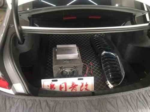 汽车加装低音炮怎么加装? 汽车加装低音炮怎么加装?