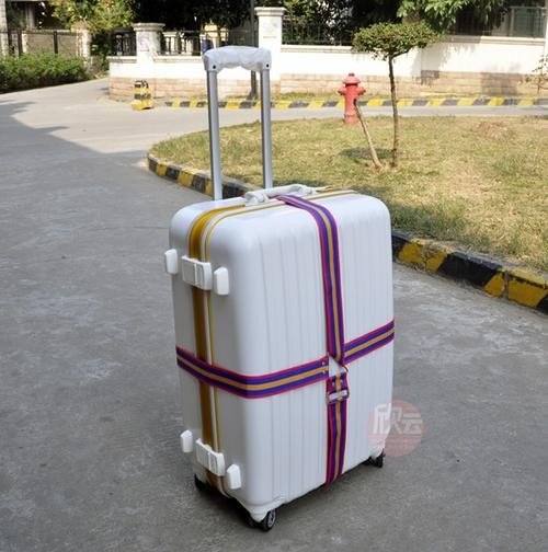 出差10天带多大尺寸行李箱？