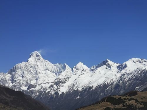 自驾四姑娘山8天合适吗，周边景色有哪些？