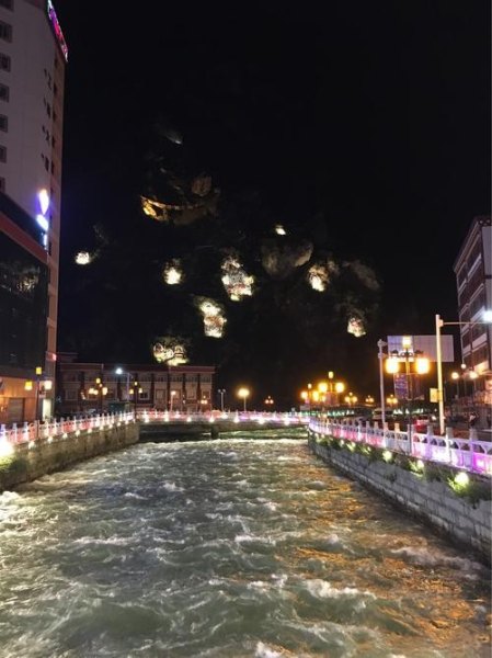 康定夜景的句子？