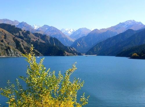天山天池景区自驾能开进去吗？