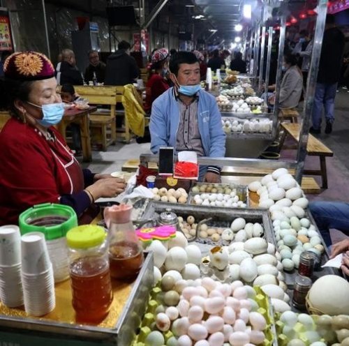 在和田周边做什么可以挣钱？