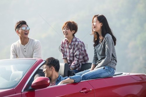 男女搭伙自驾游视频真实吗？