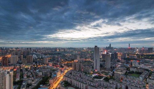 武昌定居好还是汉口定居好？