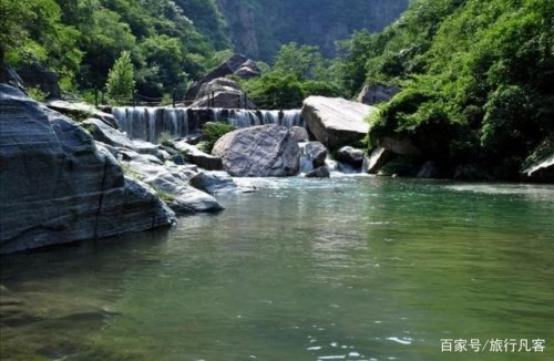 想去一个接触大自然的景区，河南地区的，有没有推荐的？