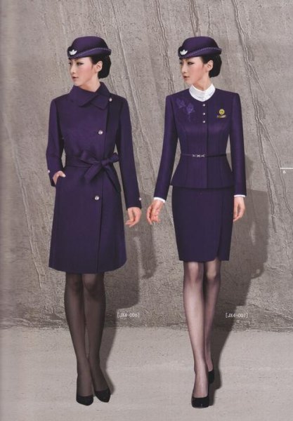 商务场合女性如何着装? 商务场合女性如何着装?